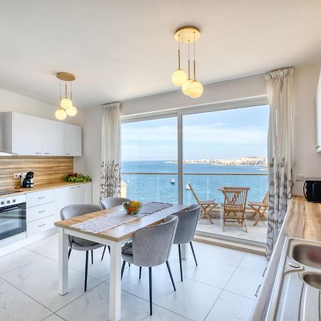 Blu Mar Sea View Apartments Сейнт Полс Бей Екстериор снимка