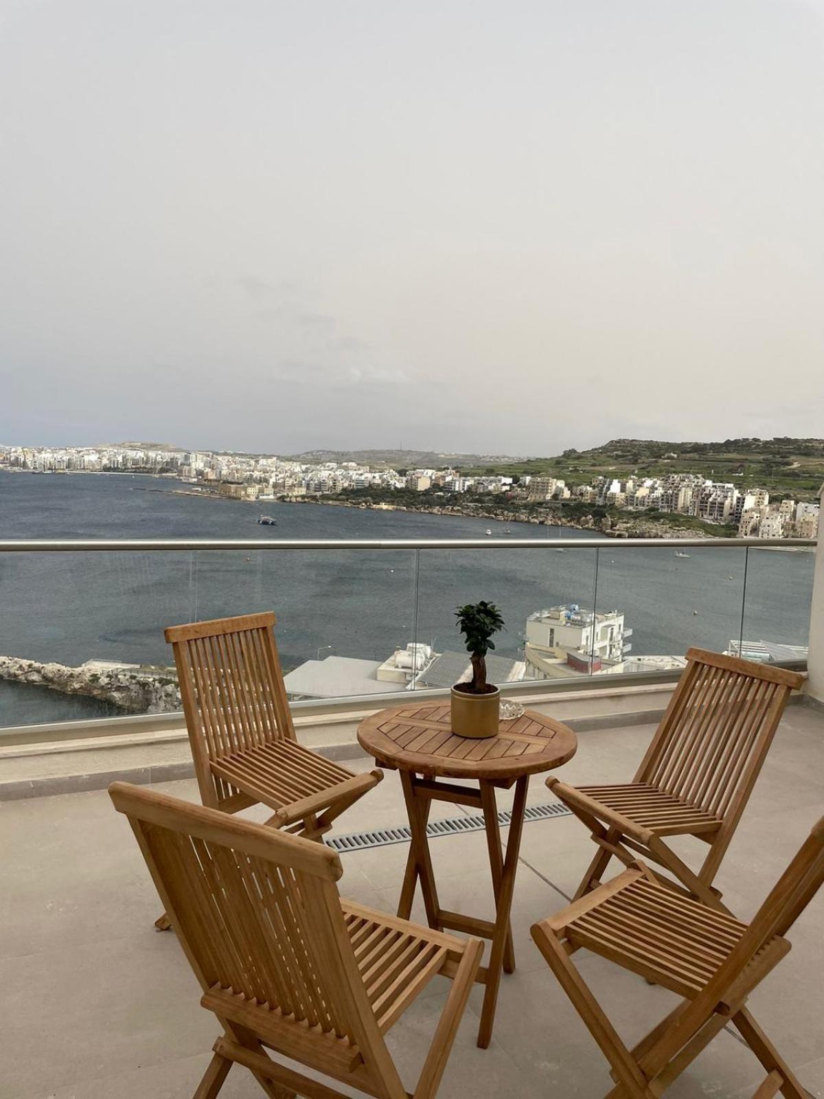 Blu Mar Sea View Apartments Сейнт Полс Бей Екстериор снимка